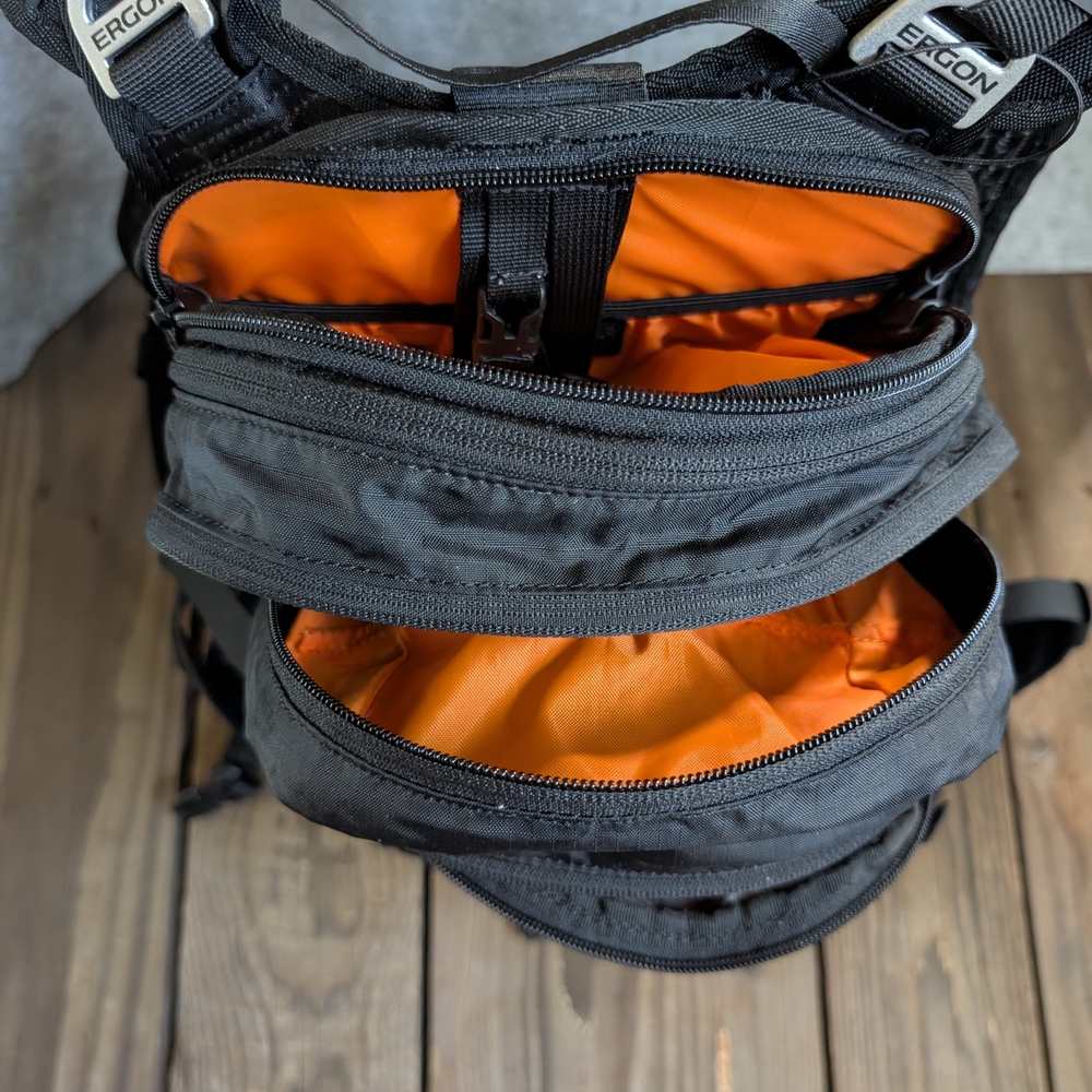 Ergon/Canyon Black/Orange Biker Backpack - Picture 6 of 6